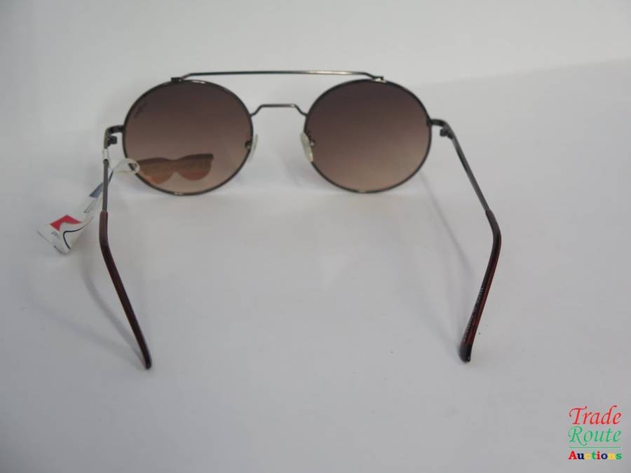 Le Specs Polarized Sunglass - with Hard Case