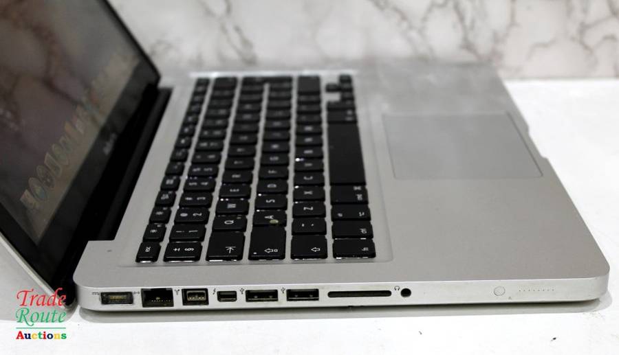 MacBook Pro 13.3-inch | Core i5 2.3GHz | 4GB RAM | 320GB HDD