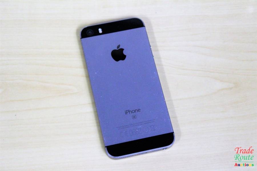 APPLE IPHONE SE | FLLN2SO/A | A1723 | FINGERPRINT ID | SMART PHONE