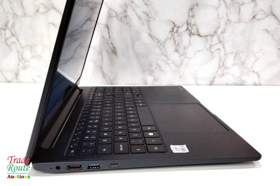 Dynabook Satellite Pro C50-H-103 - Core i3 10th Gen - 8GB HDD - 256GB SSD