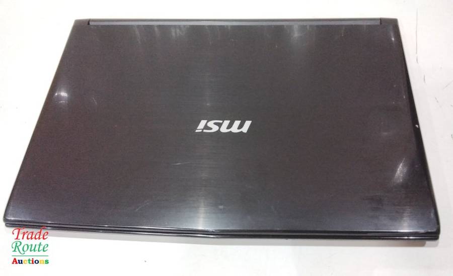 MSI CR72 6M 17.3 inch i7 Gaming Laptop | Monster Full HD Gaming 16GB RAM 240GB SSD