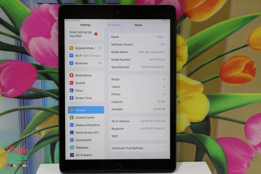 BOXED - APPLE iPad 10.2-inch (8th Gen) Wi-Fi 32GB- A2270 - Space Grey - MYL92HC/A