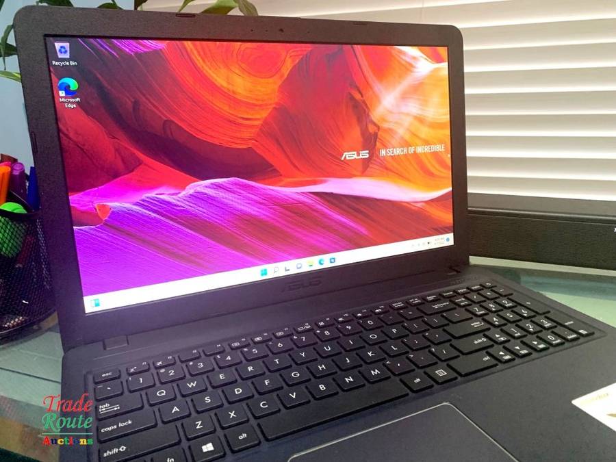 ASUS VIVOBOOK X540UA 15.6 INCH NOTEBOOK | CORE i5 8250U 8th Gen 1.8GHZ | 4GB RAM | 1TB HDD