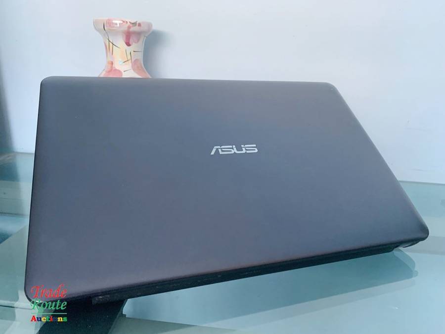ASUS VIVOBOOK X540UA 15.6 INCH NOTEBOOK | CORE i5 8250U 8th Gen 1.8GHZ | 8GB RAM | 1TB HDD LAPTOP