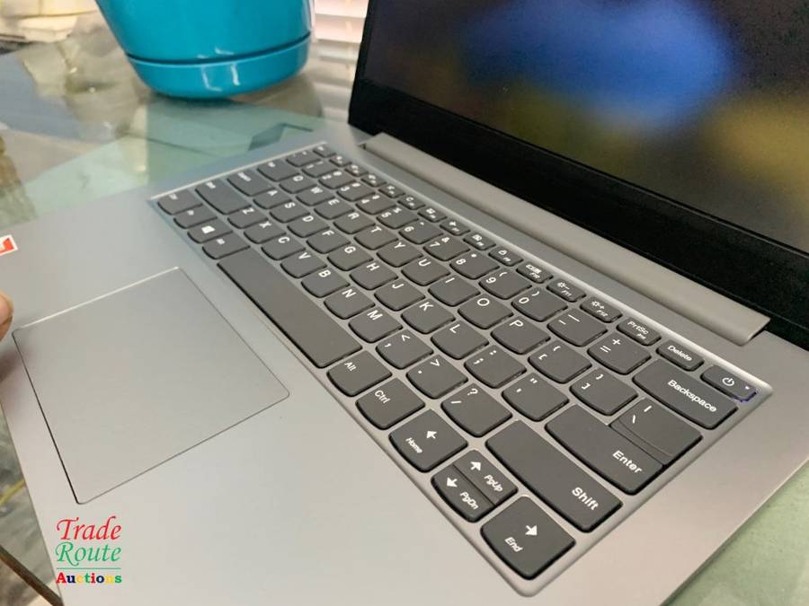 Lenovo IdeaPad 81VS Notebook PC - AMD A4-9120e / 14` HD / 4GB RAM / 64GB eMMC