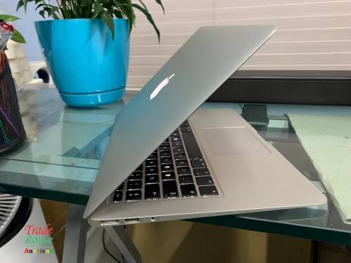 MacBook Air 13.3-inch | Core i5