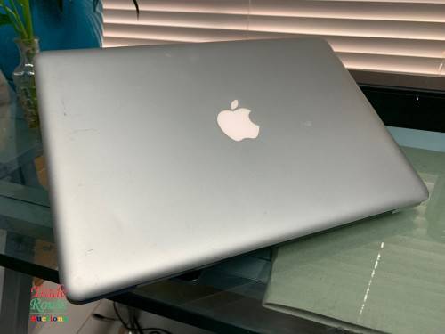 MacBook Pro 13.3-inch | Core i5 2.5GHz | 8GB RAM | 500GB HDD | Apple Laptop Notebook