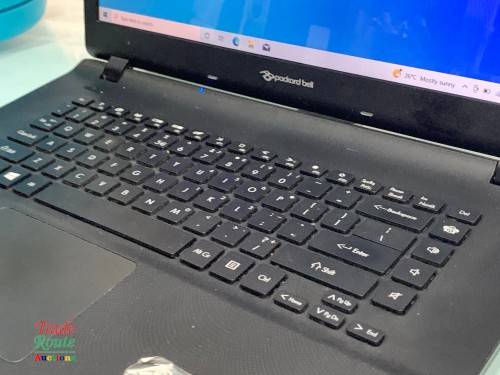Packard Bell Easynote ENTF71BM 15.6 Inch Laptop - Trackpad Faulty