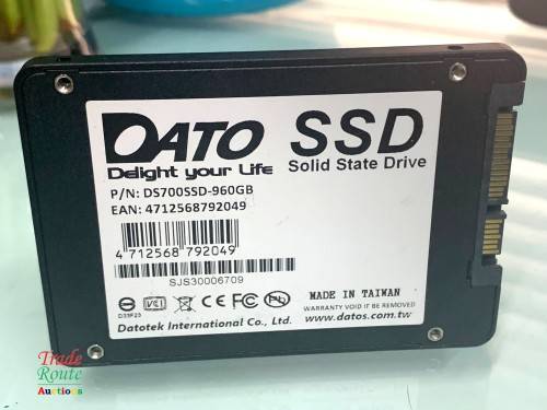 DATO 960GB SSD ** Super Fast ** DS700SSD-960GB  2.5`