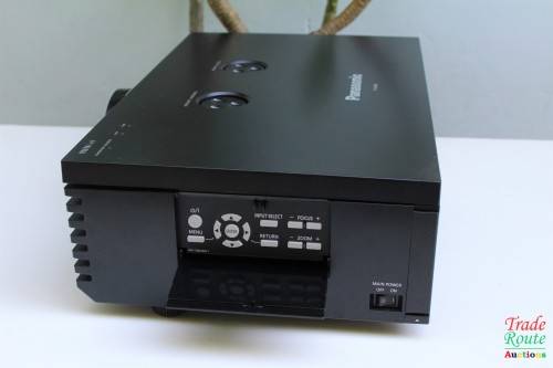 Panasonic PT-AE4000U HD LCD Home Cinema Projector [ only 53 Lamp Hours ]