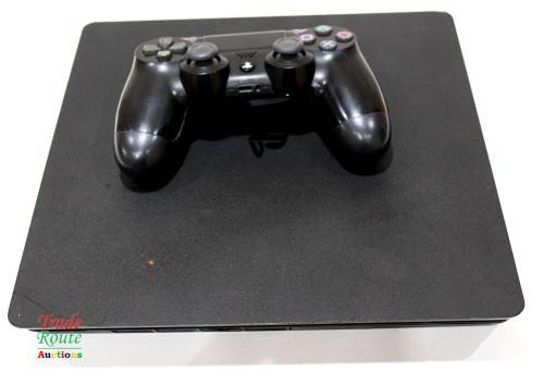 Sony PS4 PlayStation 4 SLIM 1TB console - CUH-2116B - Jet Black  *** SONY PS4 ***