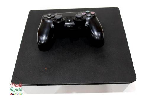 Sony PS4 PlayStation 4 SLIM 1TB console - CUH-2116B - Jet Black  *** SONY PS4 ***