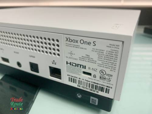 XBOX One S Console (WHITE) Model 1681 1TB [ NO CONTROLLER ]