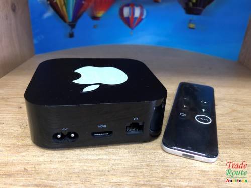 Apple TV 4K HDR | A1842 with REMOTE