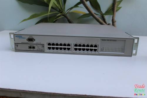 Nortel Networks AL2012A14 BayStack 450-24T 24-Port Ethernet Switch