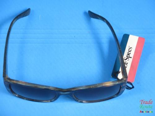 Le Specs  Polarized Sunglass - IN HARD CASE