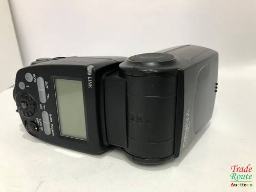 Yongnuo YN660 Flash Speedlite for DSLR Cameras