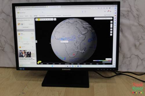 Samsung S22E450BW 22-Inch LED Monitor - DVI & VGA -  1680 x 1050 [  VGA & DVI PORTS ]
