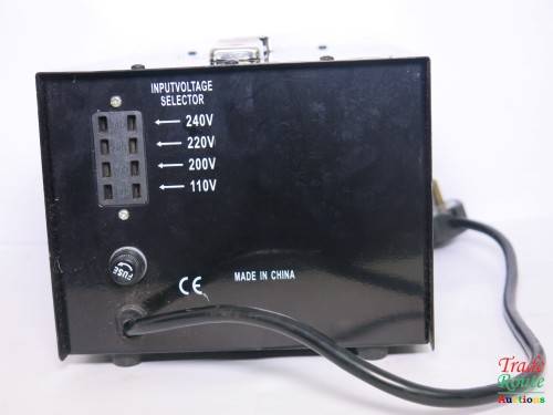 Spares / Repair SEVEN STAR STEP UP AND STEP DOWN TRANSFORMER TC-2000G VOLTAGE CONVERTER 220V - 110V