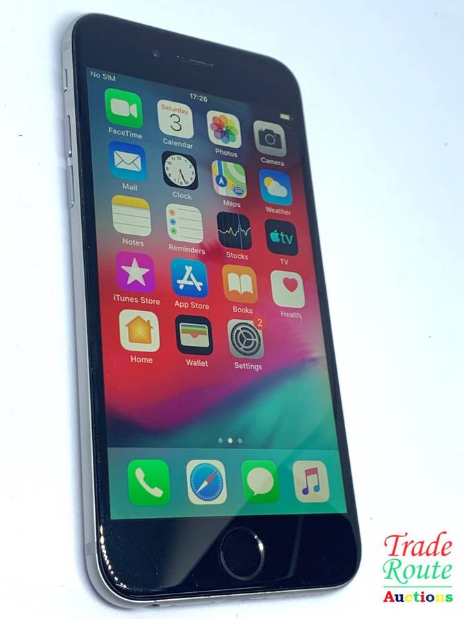 Apple iPhone 6 Space Grey (Pre Owned) SmartPhone (Unlocked to All networks)