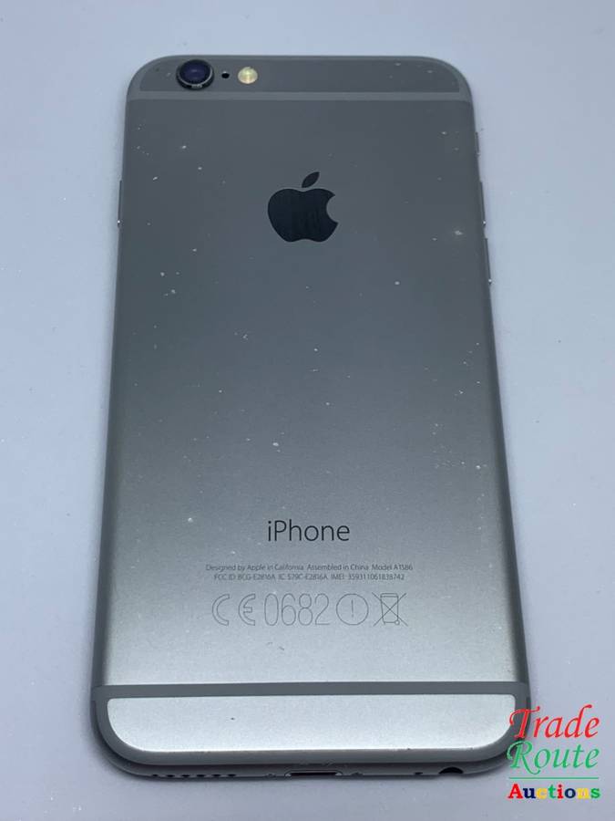 Apple iPhone 6 Space Grey (Pre Owned) SmartPhone (Marks & Lines on Screen)