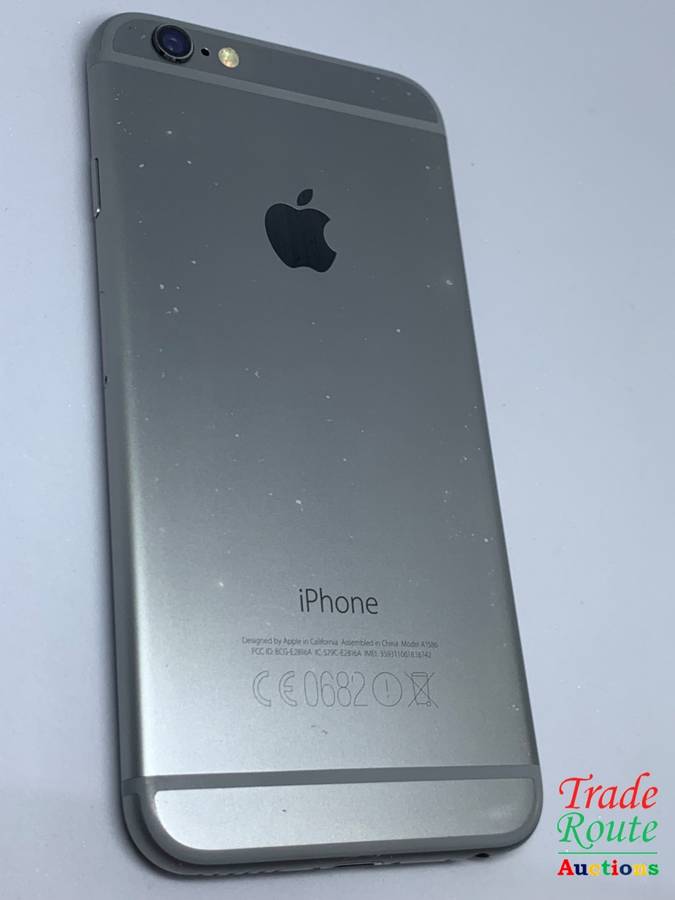 Apple iPhone 6 Space Grey (Pre Owned) SmartPhone (Marks & Lines on Screen)