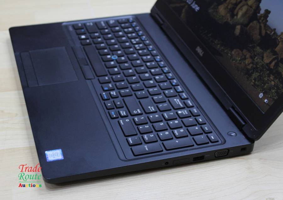 DELL LATITUDE 5580 Laptop | CORE i5 7300U 7th Gen 2.6GHz | 16GB RAM | 256GB SSD | 15.6` NOTEBOOK