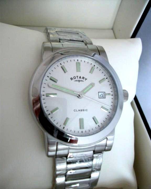 ROTARY CLASSICS MENS S/STEEL BRACELET WATCH - Brand New in box