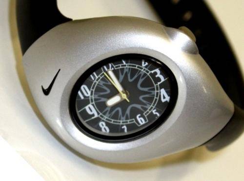 NIKE FASHION WATCH