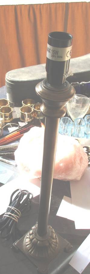 PAIR METAL LAMPS