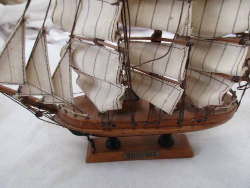 WOOD MODEL OF THE MAYFLOWER