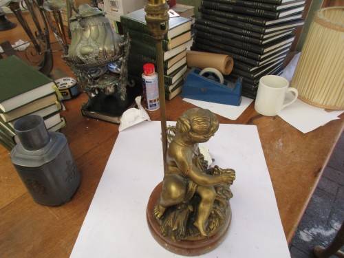 GILDED CHERUB LAMP