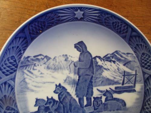 ROYAL COPENHAGEN DENMARK DISPLAY PLATE GREENLAND SCENERY