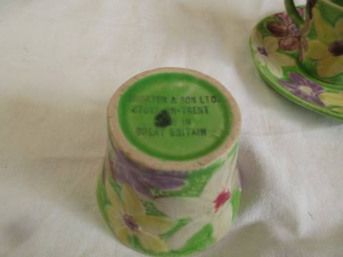 6SHORTER AND SONS 1930'S DEMI TASSE EXPRESSO CUPS AND SAUCERS WITH MILK JUG AND SUGAR BOWL