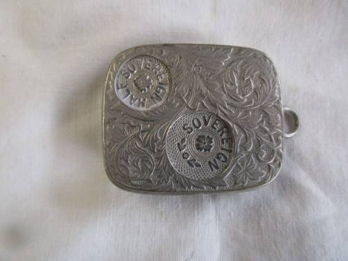 LOVELY OLD SOVEREIGN, HALF SOVEREIGN,  1 SHILLING, SIXPENCE AND TICKEY METAL COIN HOLDER