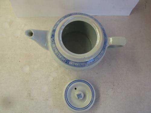 CHINESE ZHONGGUO JINGDEZHEN TEAPOT 1970'S