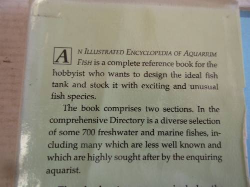 AN ILLUSTRATED ENCYLOPEDIA OF AQUARIUM FISH