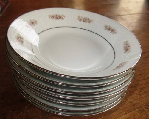 SEVEN NORITAKE GLENAIRE PUDDING BOWLS