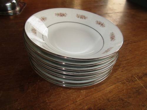 SEVEN NORITAKE GLENAIRE PUDDING BOWLS