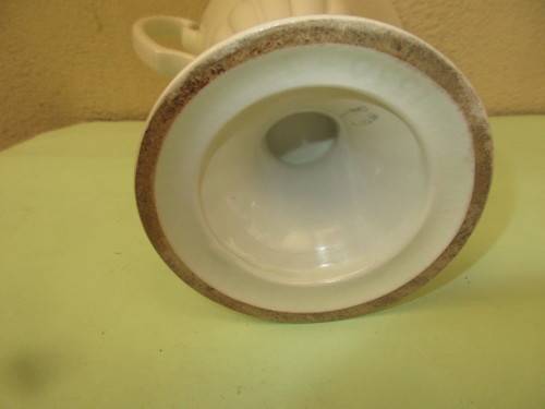 BEAUTIFUL BESWICK HELMET SHAPE JUG MATT WHITE