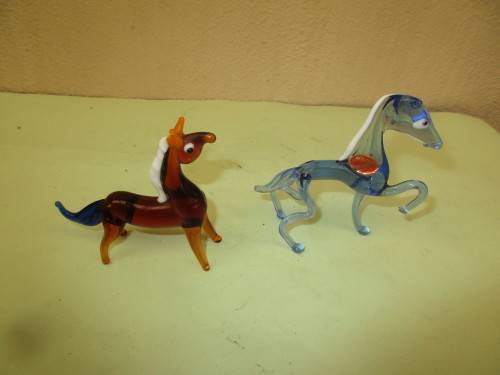 TWO BEAUTIFUL MURANO HORSES ONE B,UE ND THE OTHER BROWN BOTH WITH WHITE MANES