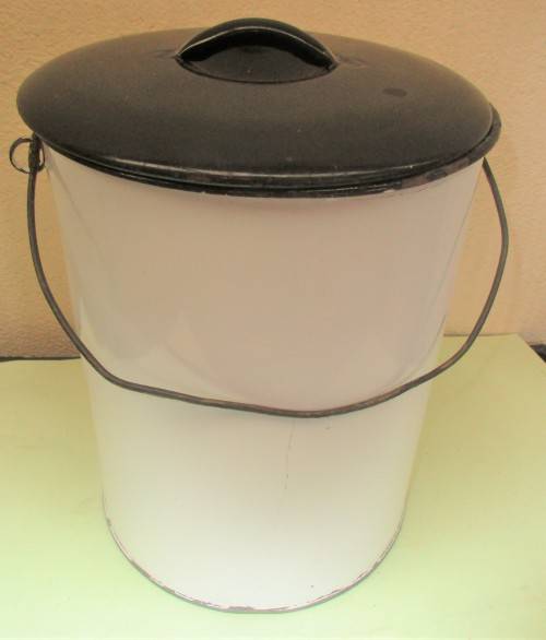 WHITE AND BLACK ENAMEL  BUCKET WITH LID
