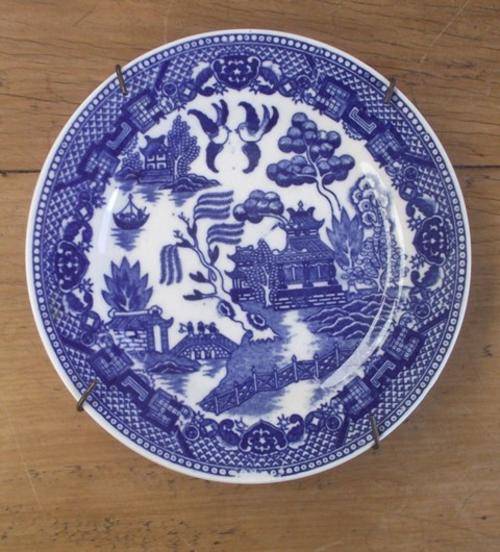 WILLOW PATTERN SIDE PLATE