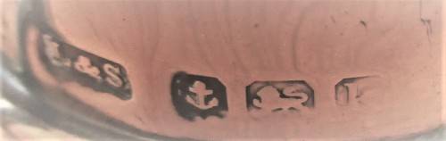 BEAUTIFUL BRIMINGHAM SILVER 1939 THREE HANDLED TOOTHPICK HOLDER LEVI AND SALAMAN 15 GRAMS