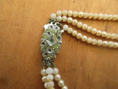 LOVELY THREE STRING FAUX PEARL NECKLACE c1960`s