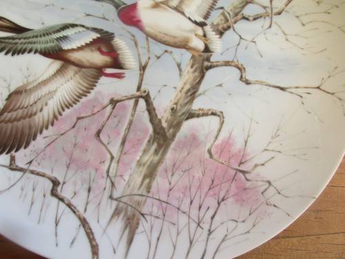 BEAUTIFUL IMARI JAPAN DISPLAY PLATE WITH JAPANESE CRANES