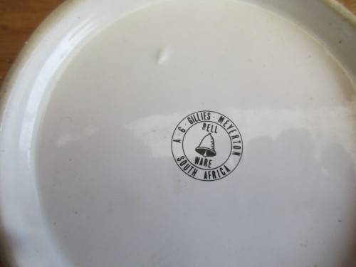 BELL WARE SOUTH AFRICA  JAM POT AND SMALL DISH A G GILLIES MEYERTON
