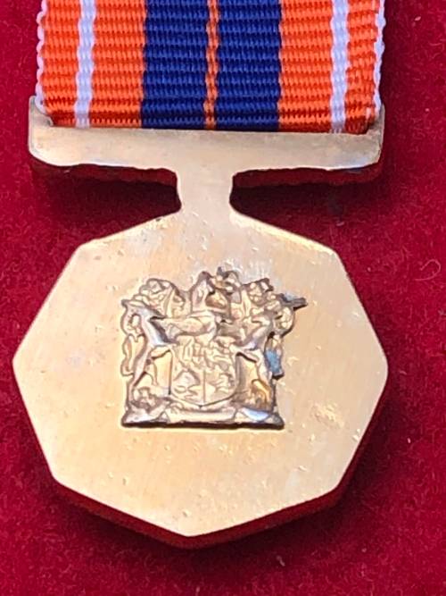 D10) PRO PATRIA MEDAL MINIATURE WITH SOLID SUSPENDER
