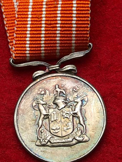 S10) LOUW WEPENER MEDAL MINIATURE