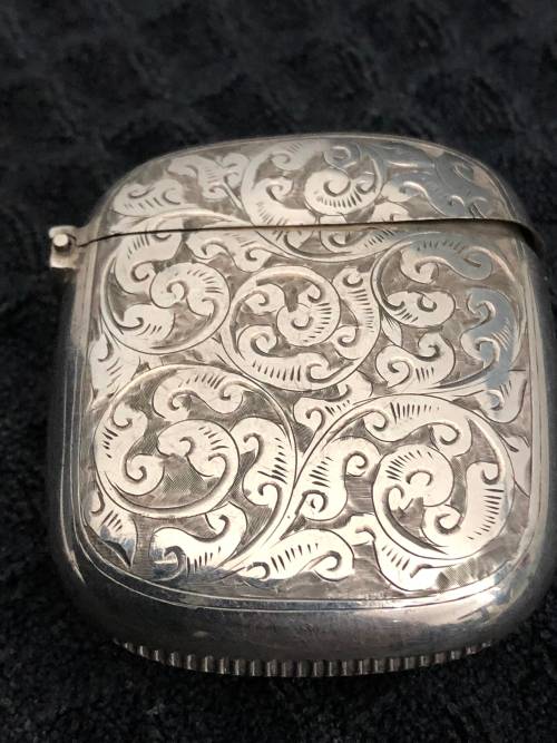 ENGRAVED SILVER VESTA CASE BIRMINGHAM 1894